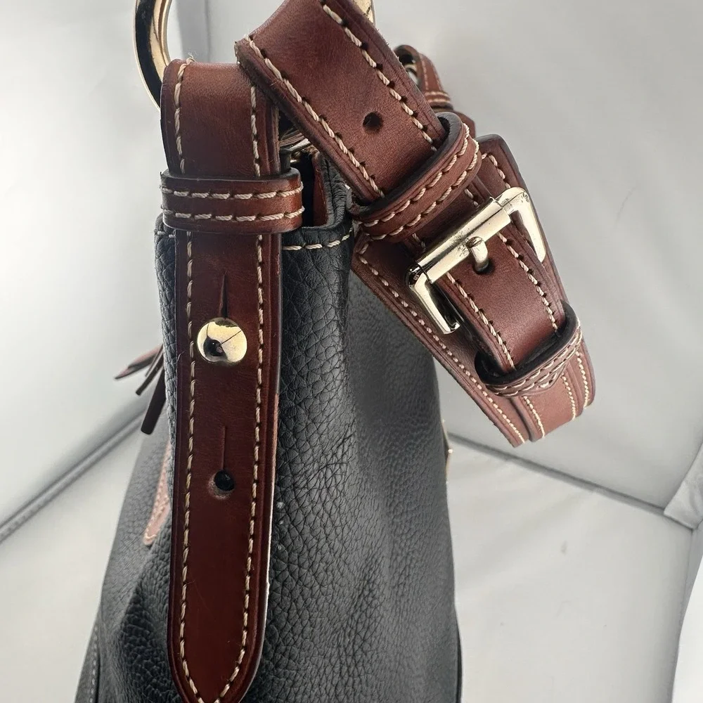 Dooney & Bourke Sophie‎ Black Pebble Leather Hobo Shoulder Bag Classic Preppy